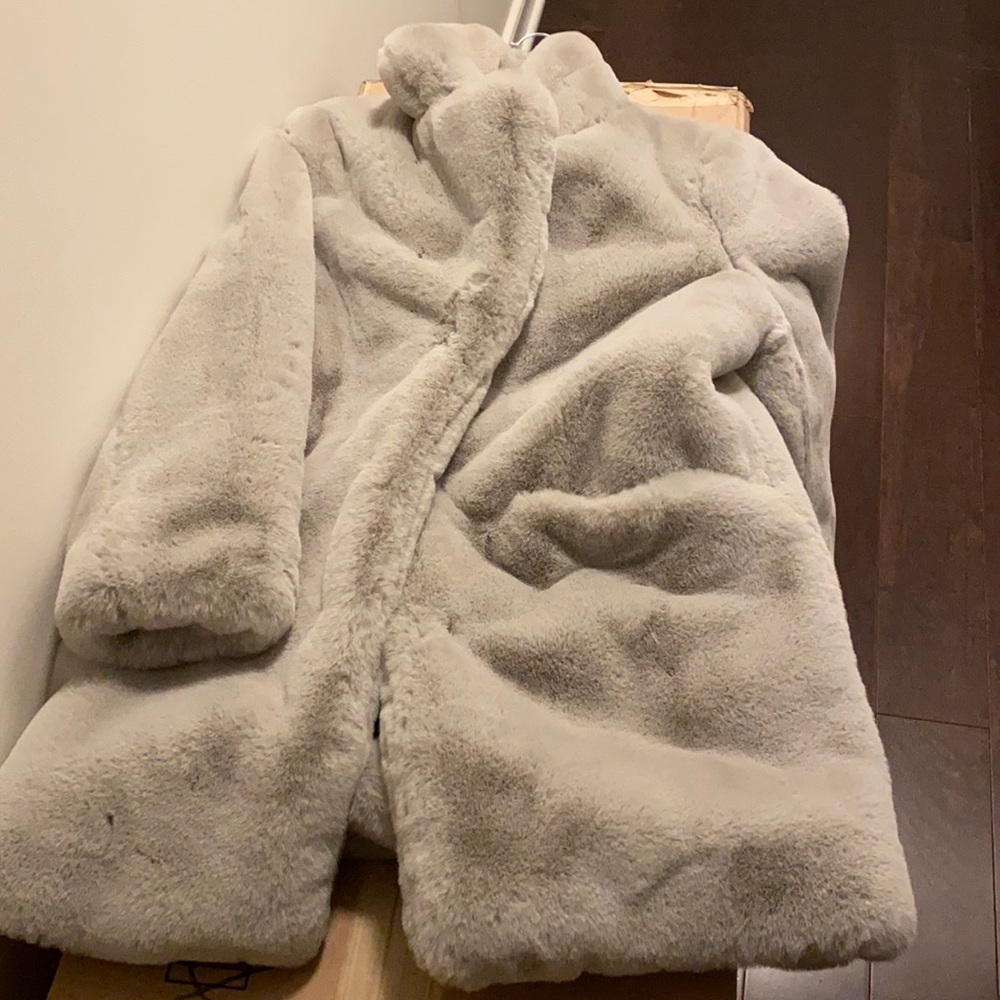 Apparis faux fur coat
